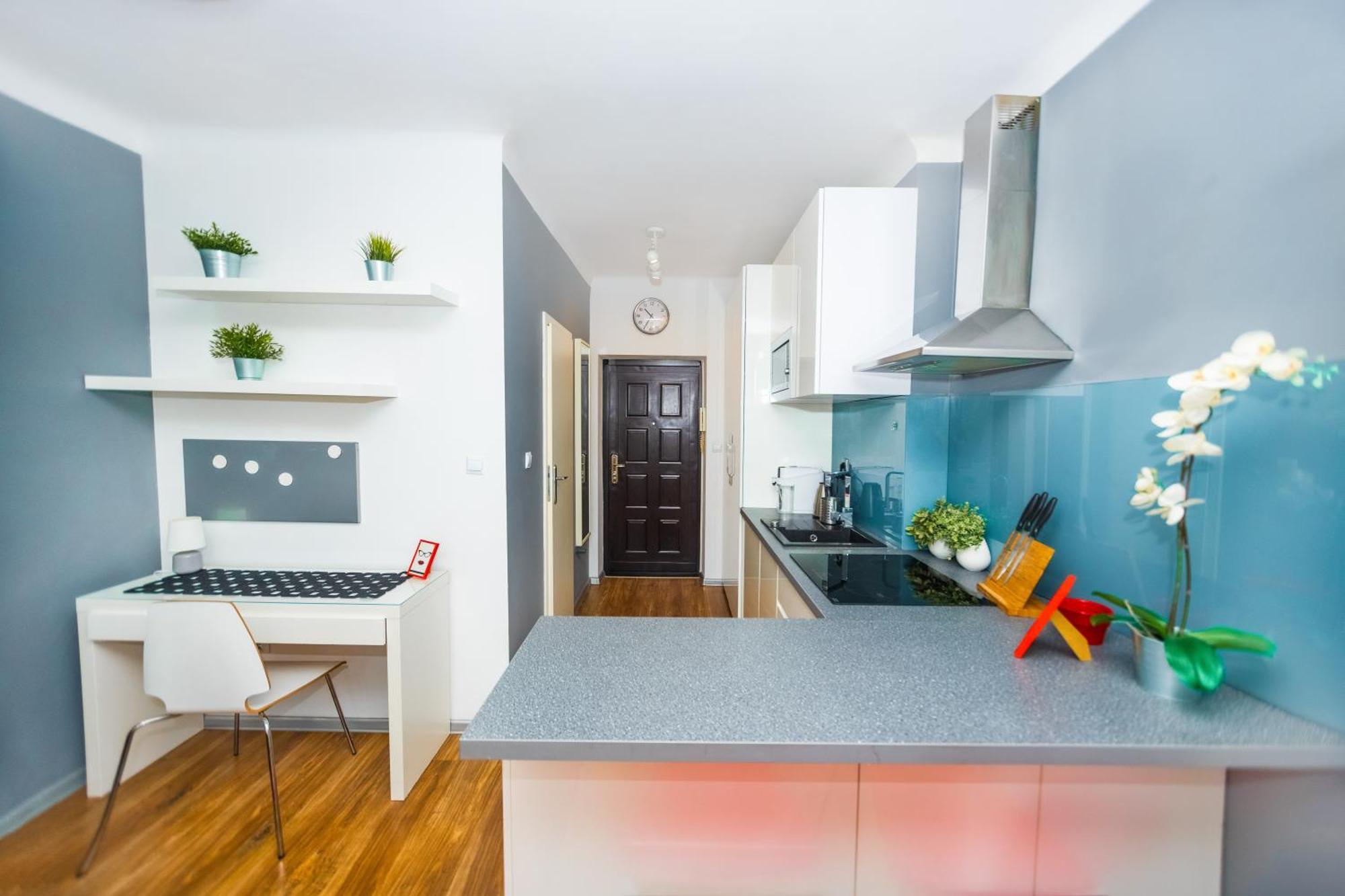 Cozy Studio Next To The Metro And City Center Warszawa Eksteriør billede