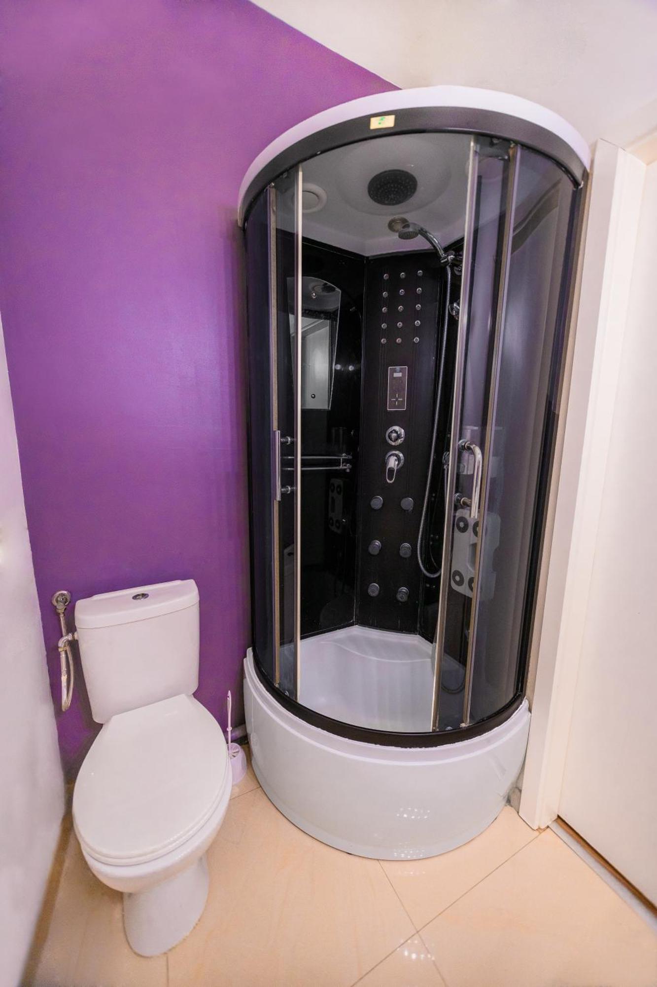 Cozy Studio Next To The Metro And City Center Warszawa Eksteriør billede