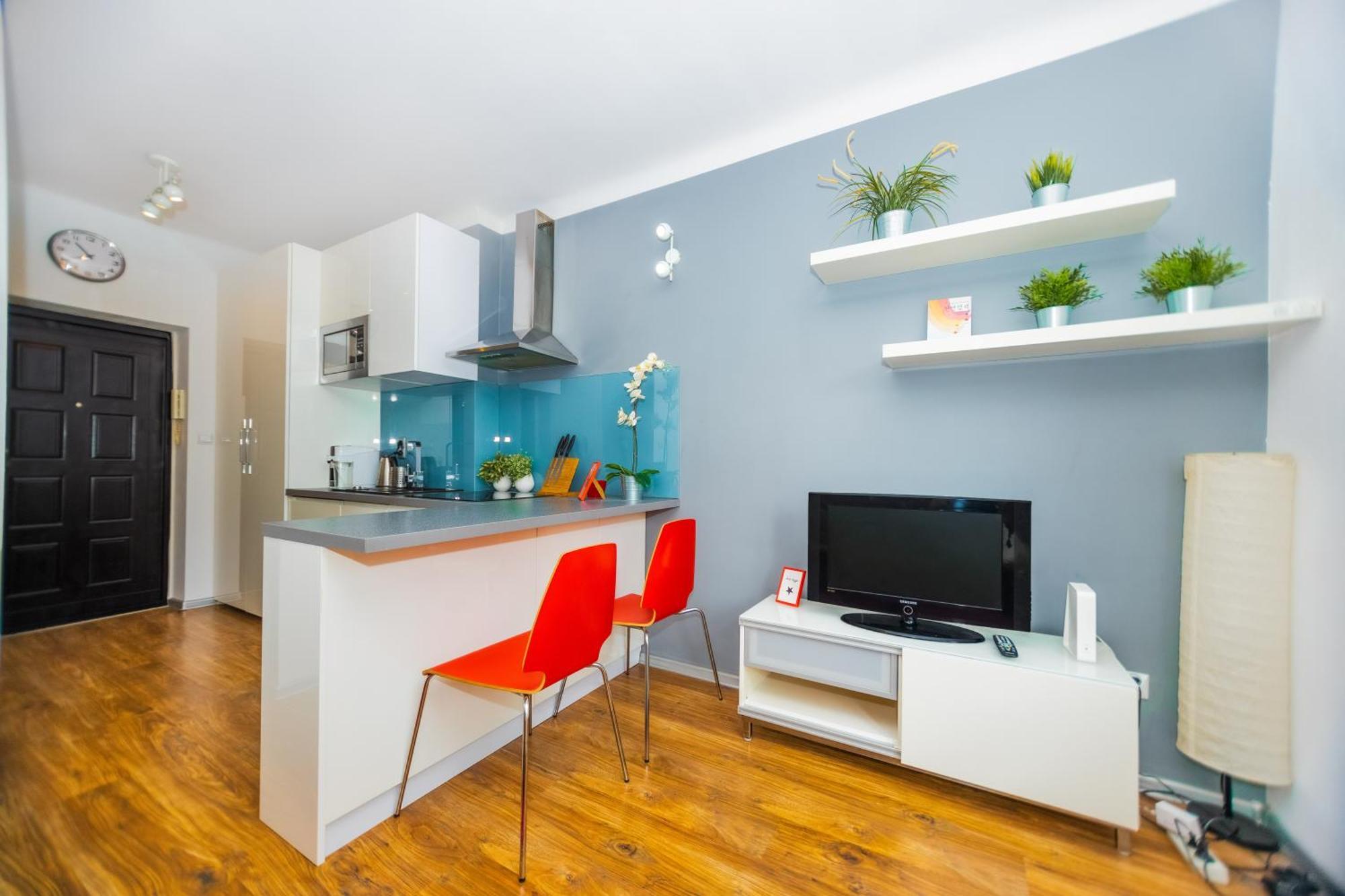 Cozy Studio Next To The Metro And City Center Warszawa Eksteriør billede